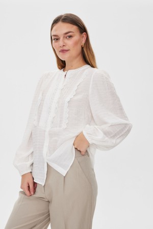 Freequent Shu Blouse Offwhite