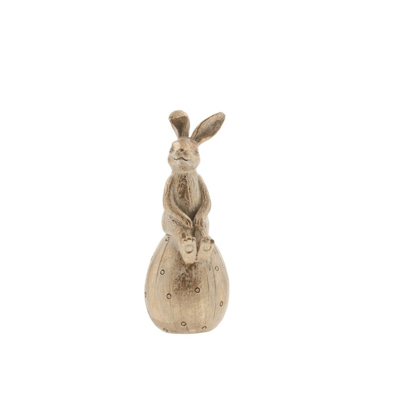 Søt kaninfigur fra Lene Bjerre. Måler L xB 5,8 xH 15,2 cm.