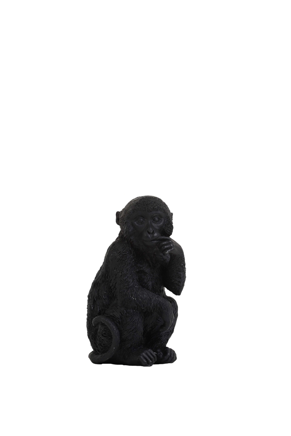 En skjønn apefigur fra Light & Living. Apen måler 6x5,5x11cm. En fin detalje på lysfatet eller hyllen.
