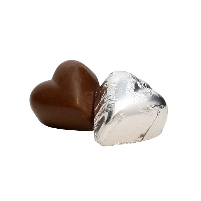 Nydelige hjertesjokolader fra Crema Kaffebrenneri. Passer perfekt til å legge ved en gave, eller til kaffekosen. Selges en og en, så du selv kan velge antall. Ca 10,5g per hjerte. 
